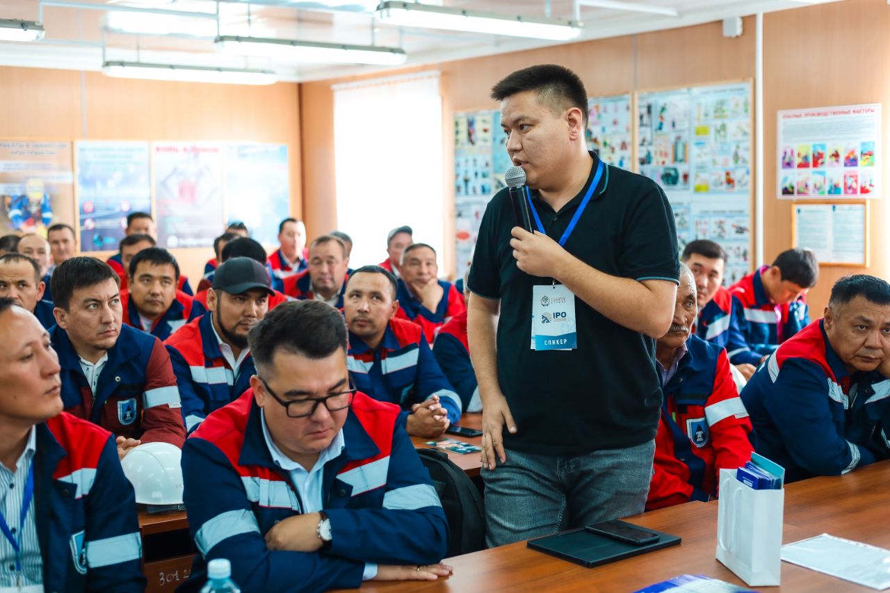 Работники крупных нефтяных месторождений узнали о возможностях участия в программе IPO